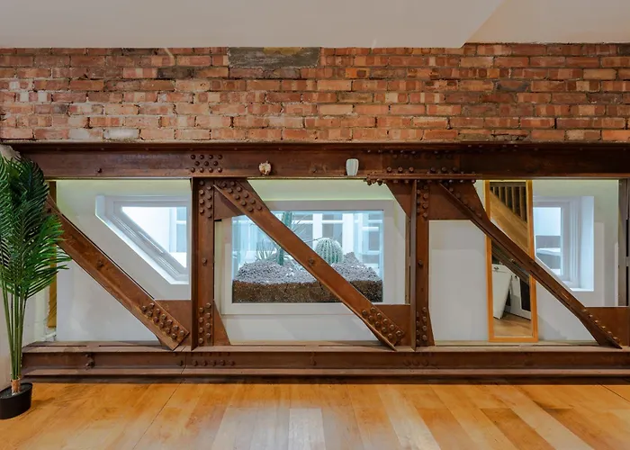 Stunning Duplex Apartment In Central London