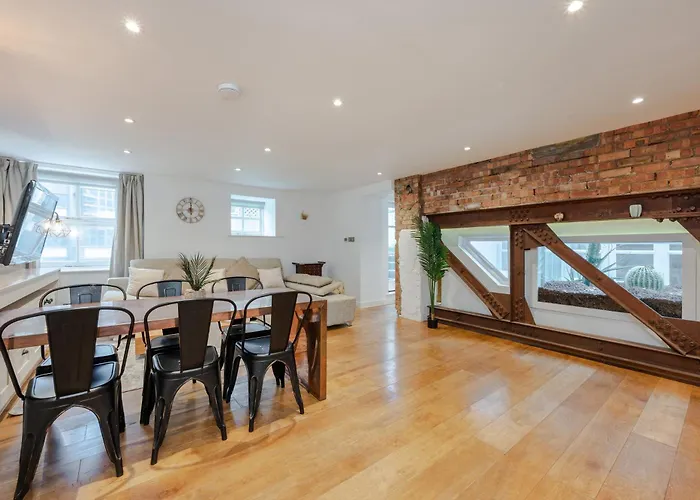 Stunning Duplex Apartment In Central London