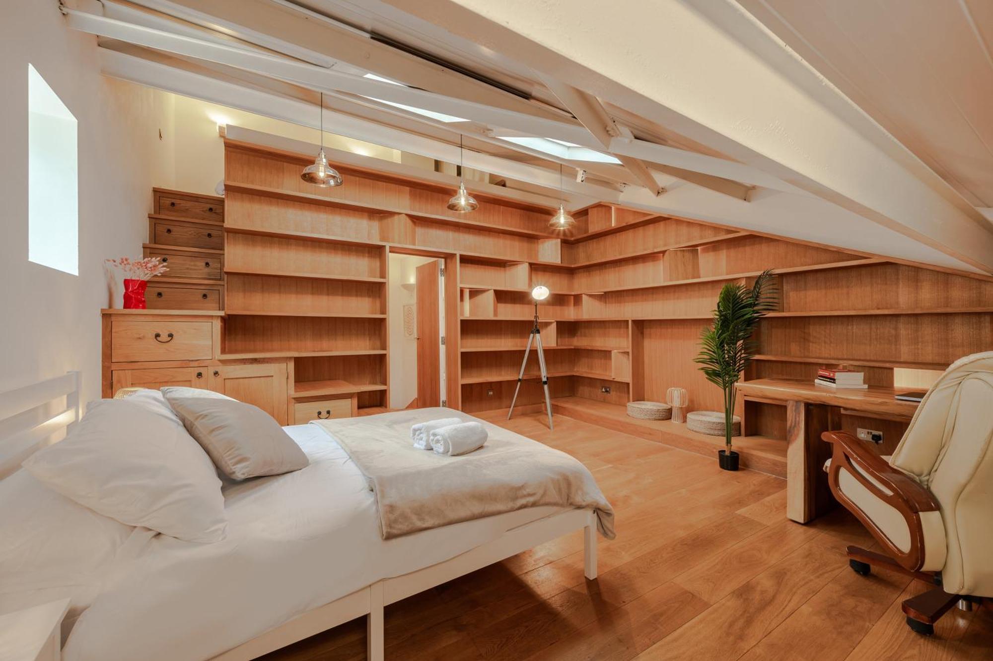 Stunning Duplex In Апартаменты