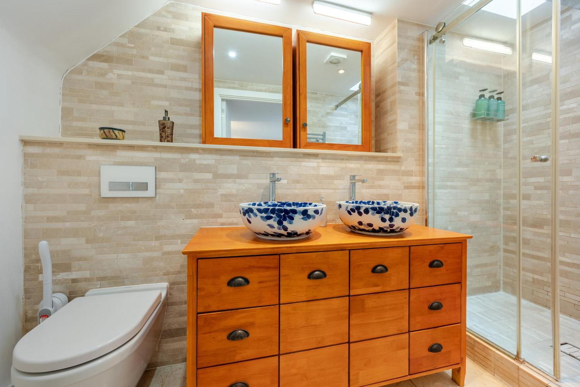 Апартаменты Stunning Duplex In Лондон